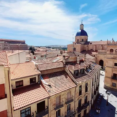 Prior 16 - 3 A 50 M De La Plaza Mayor شقة سلامنكا
